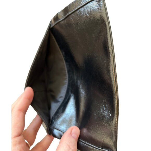 Womens Black Patent Faux Leather TriFold Wallet Silver Rivet Detail Zippered EUC - Picture 11 of 12